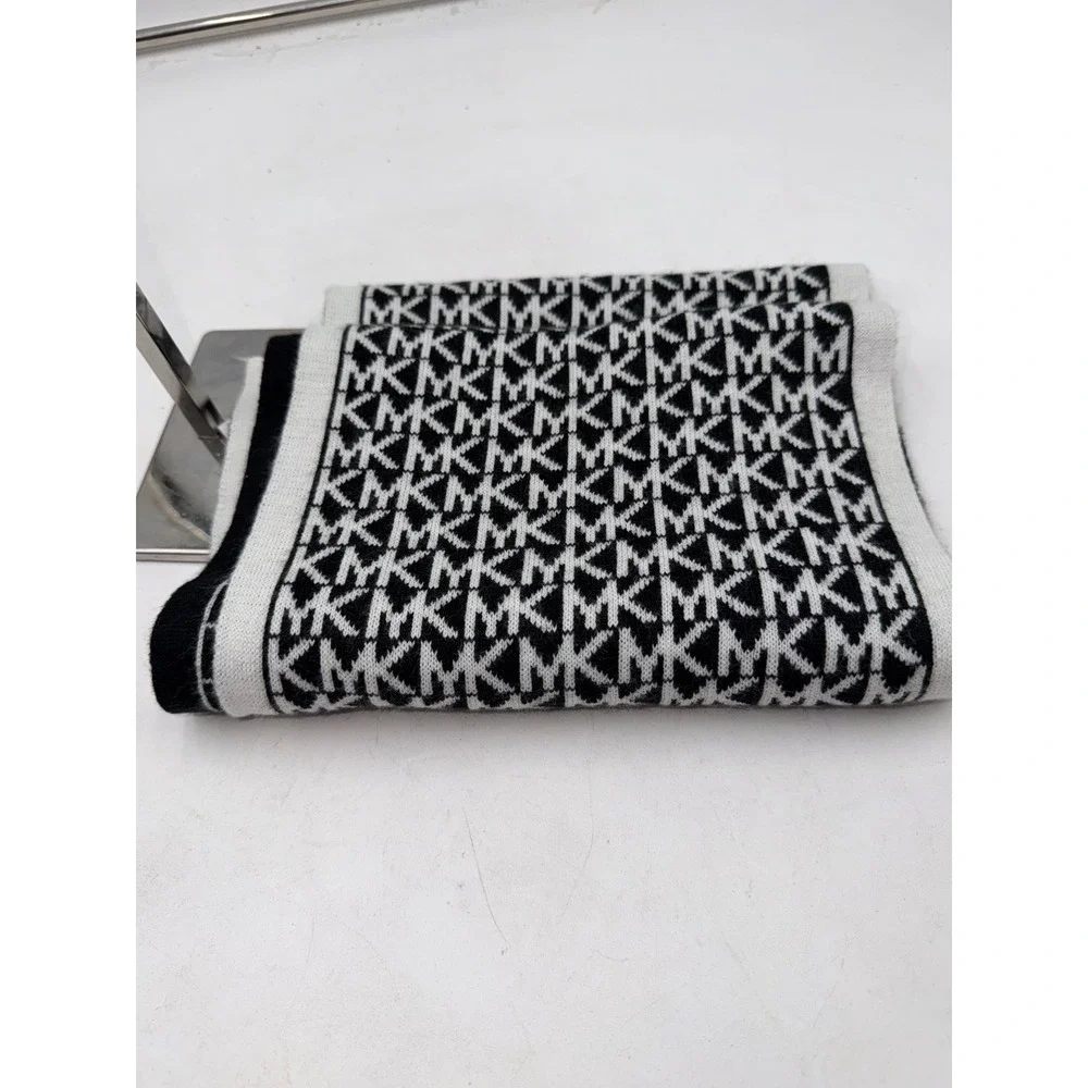 Michael Kors Black White Monogram Logo Knit Scarf MK Winter Accessory